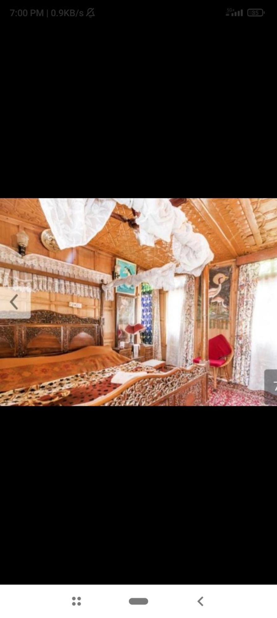 Готель New Minar Group Of Houseboats Срінагар Екстер'єр фото